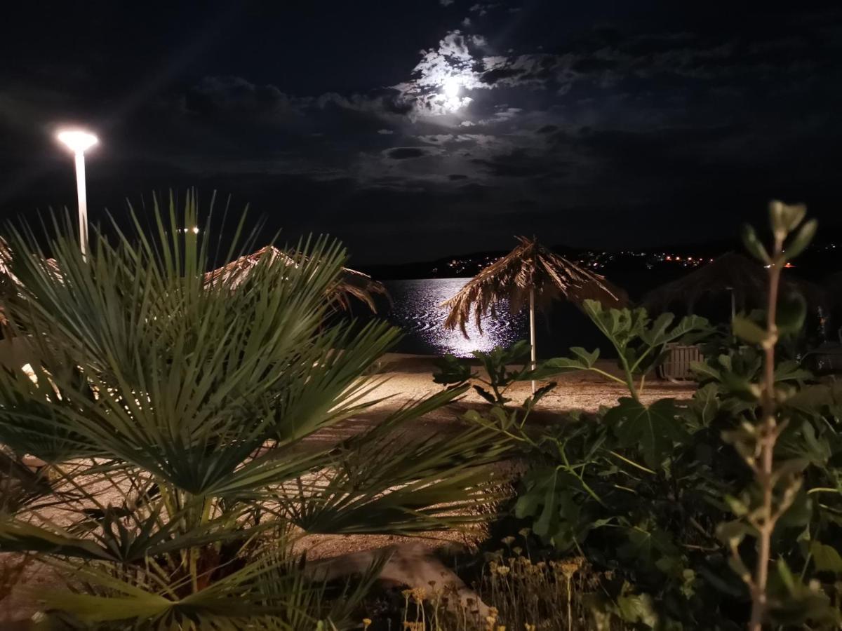 דונג'י סגט Villa Kairos מראה חיצוני תמונה