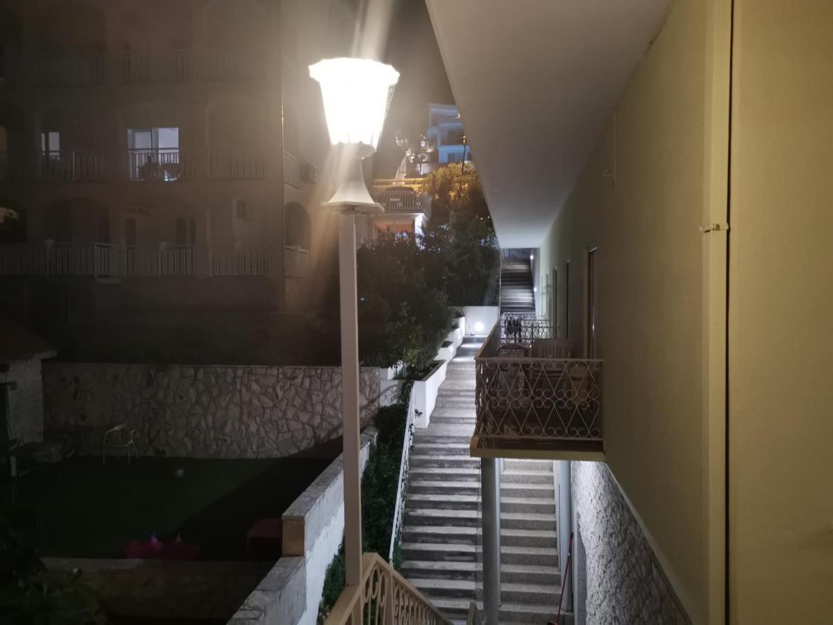 דונג'י סגט Villa Kairos מראה חיצוני תמונה