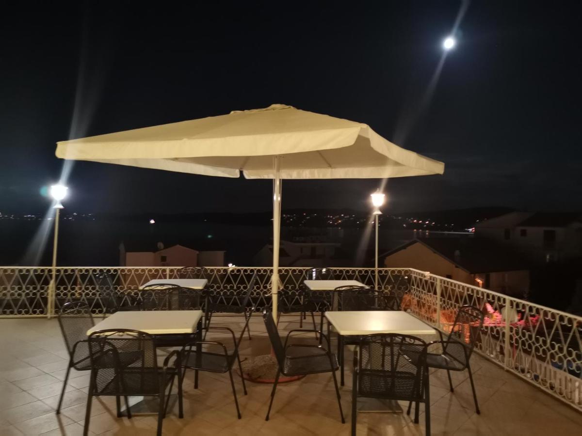 דונג'י סגט Villa Kairos מראה חיצוני תמונה