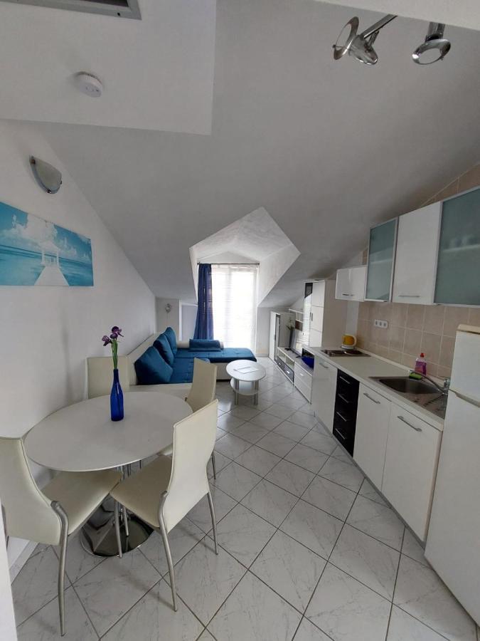 דונג'י סגט Villa Kairos מראה חיצוני תמונה